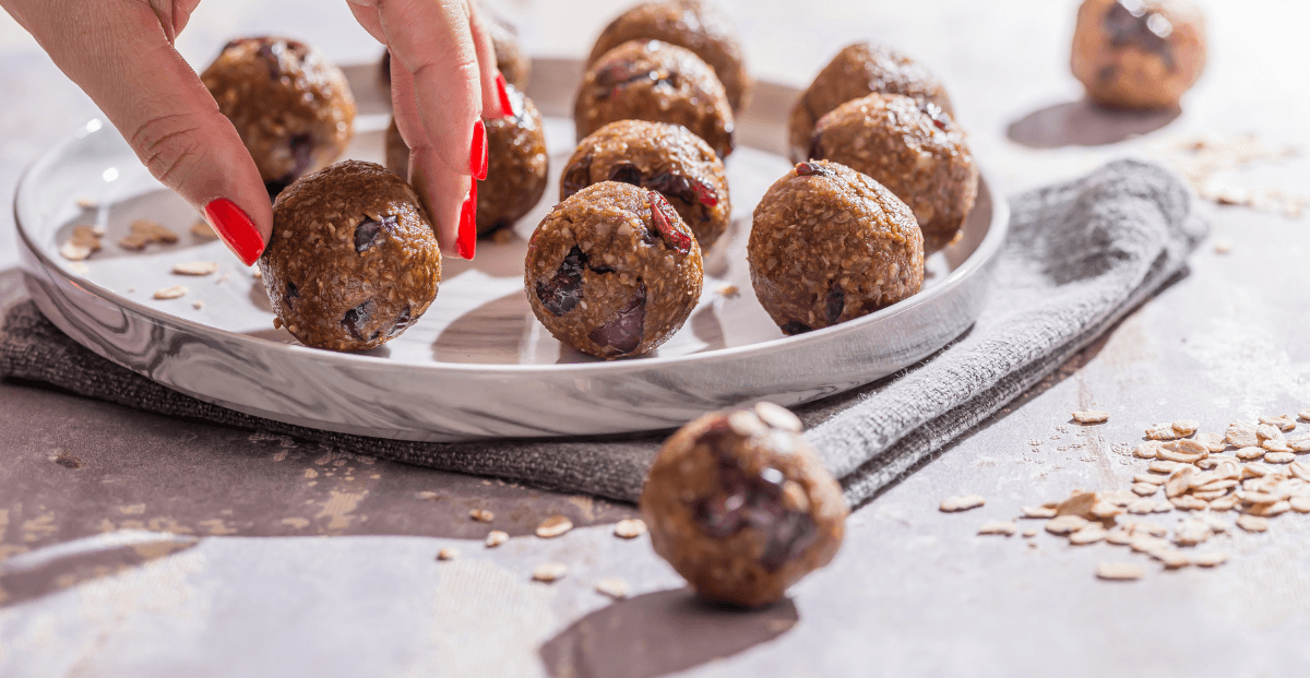 Gluten-free Oatmeal Peanut Butter Balls
